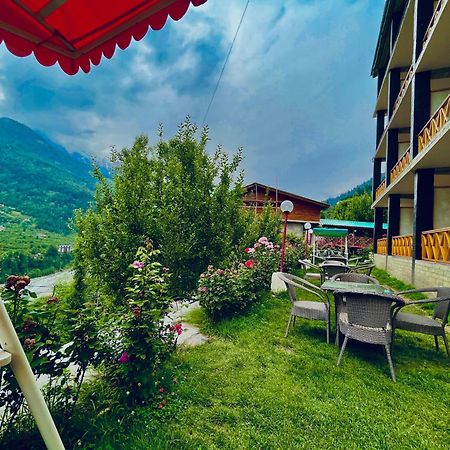 Naina Deventure Resort, Manali - Premium Rooms With Centrally Heated & Scenic View Dış mekan fotoğraf