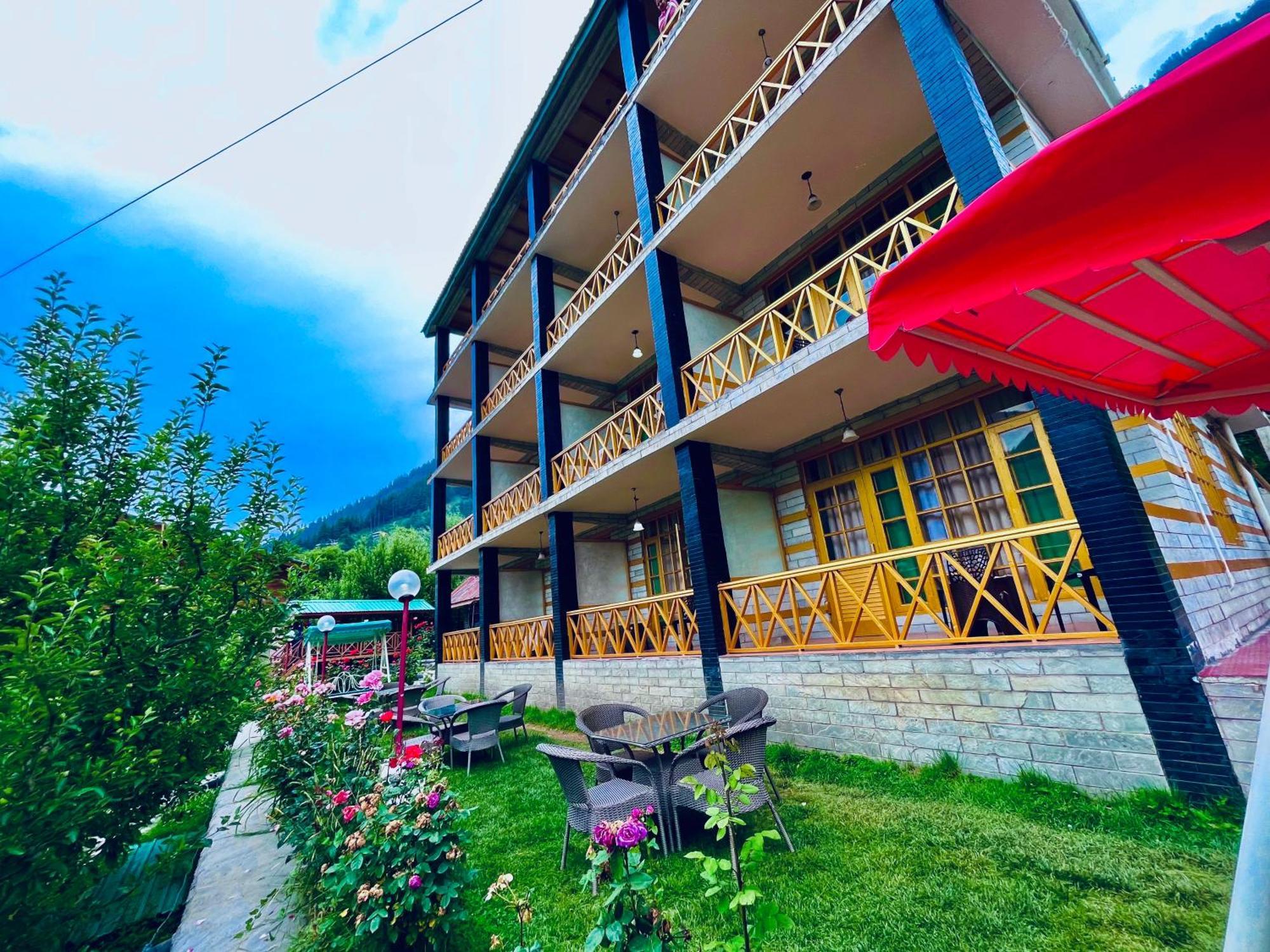 Naina Deventure Resort, Manali - Premium Rooms With Centrally Heated & Scenic View Dış mekan fotoğraf