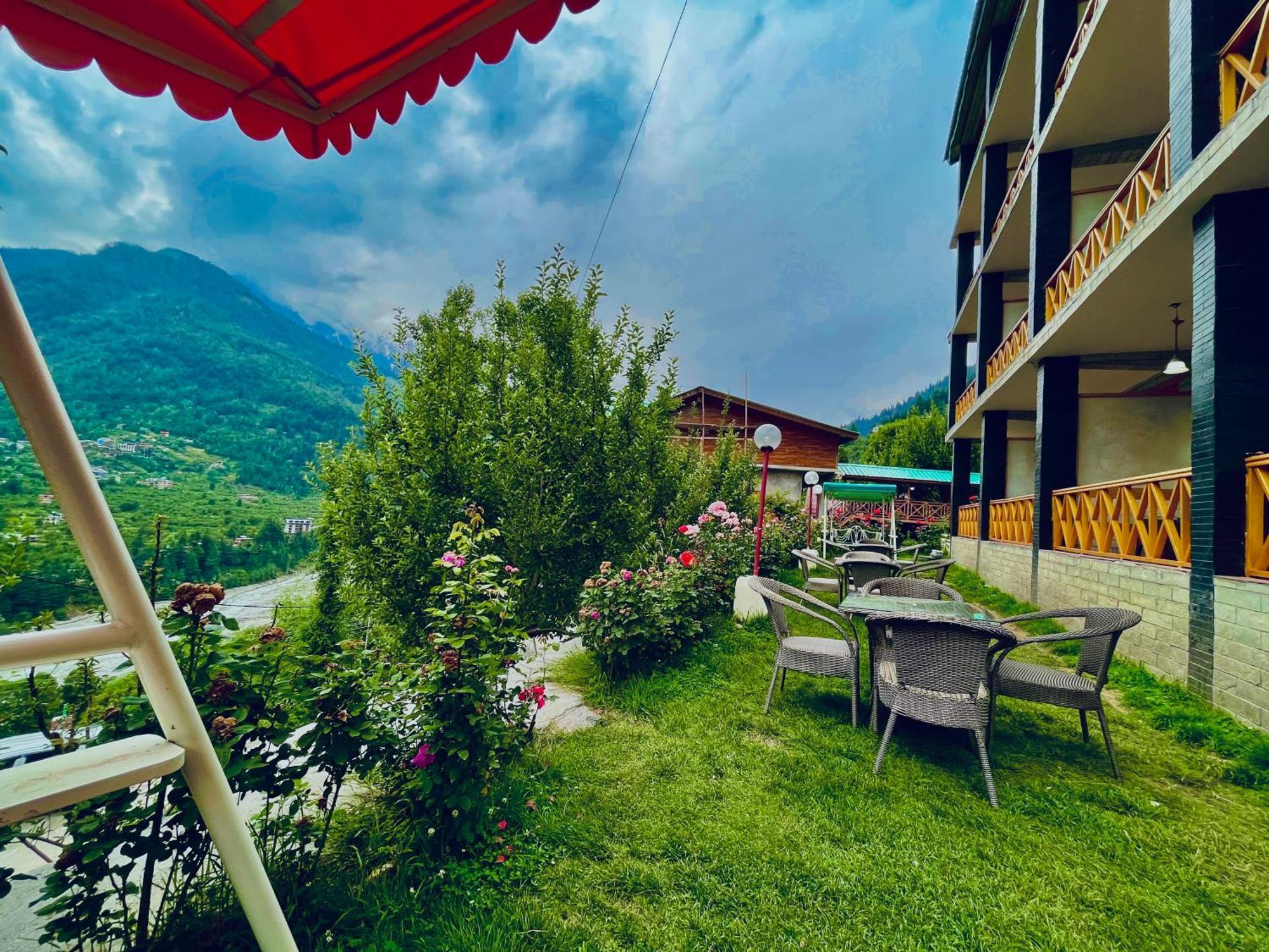 Naina Deventure Resort, Manali - Premium Rooms With Centrally Heated & Scenic View Dış mekan fotoğraf