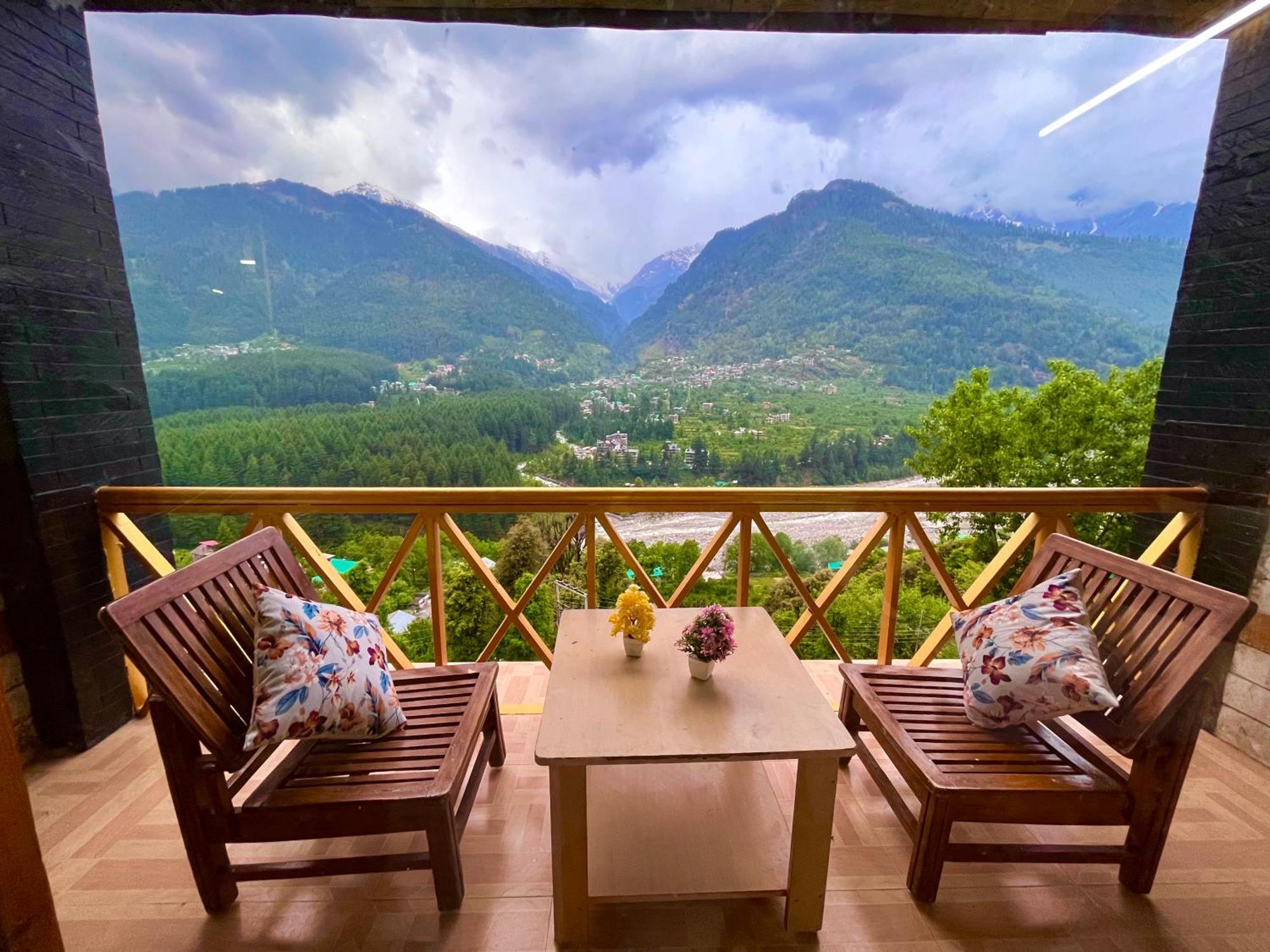Naina Deventure Resort, Manali - Premium Rooms With Centrally Heated & Scenic View Dış mekan fotoğraf