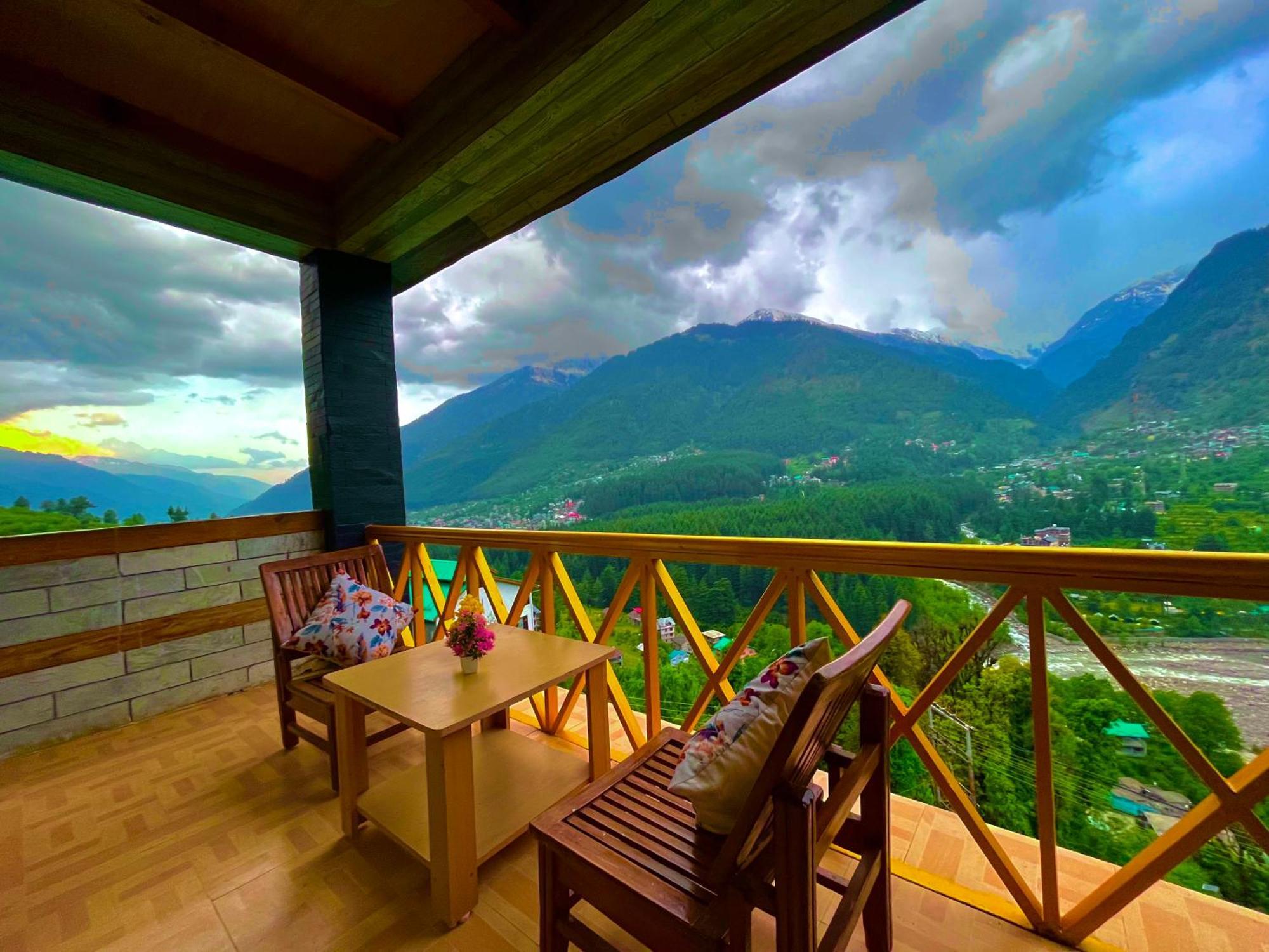 Naina Deventure Resort, Manali - Premium Rooms With Centrally Heated & Scenic View Dış mekan fotoğraf