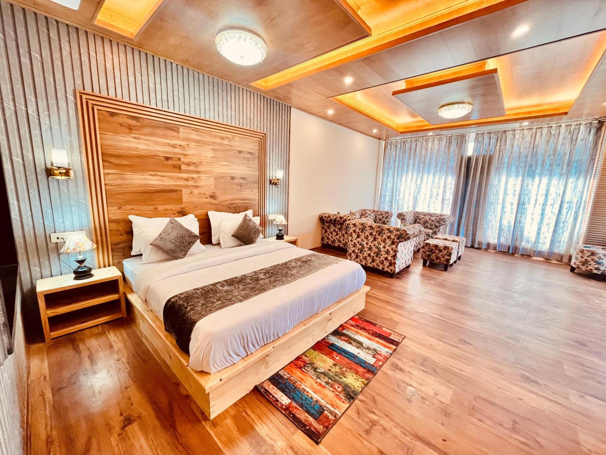 Naina Deventure Resort, Manali - Premium Rooms With Centrally Heated & Scenic View Dış mekan fotoğraf
