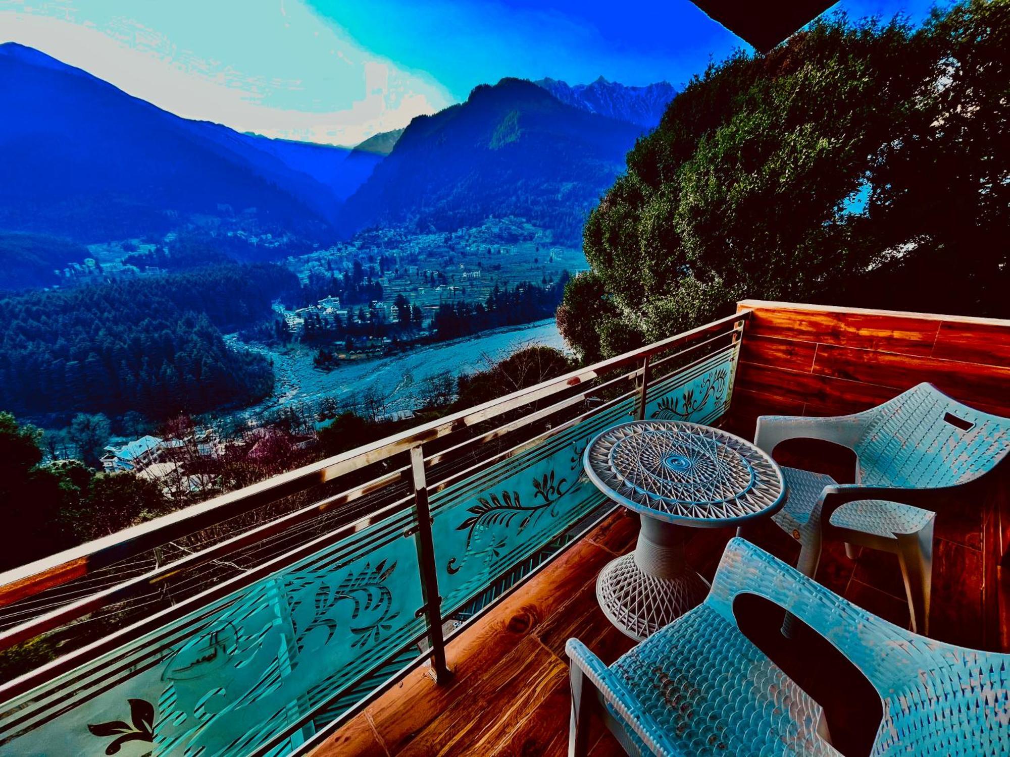 Naina Deventure Resort, Manali - Premium Rooms With Centrally Heated & Scenic View Dış mekan fotoğraf