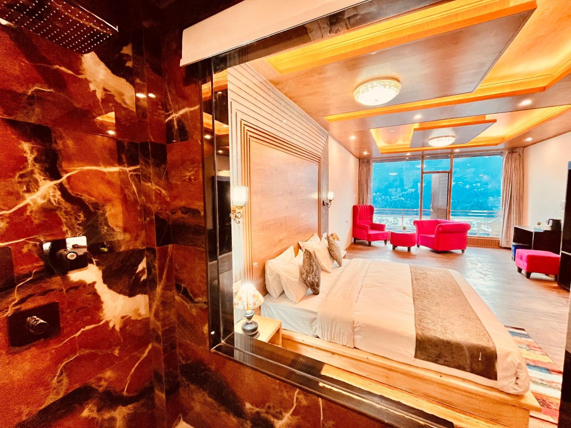 Naina Deventure Resort, Manali - Premium Rooms With Centrally Heated & Scenic View Dış mekan fotoğraf