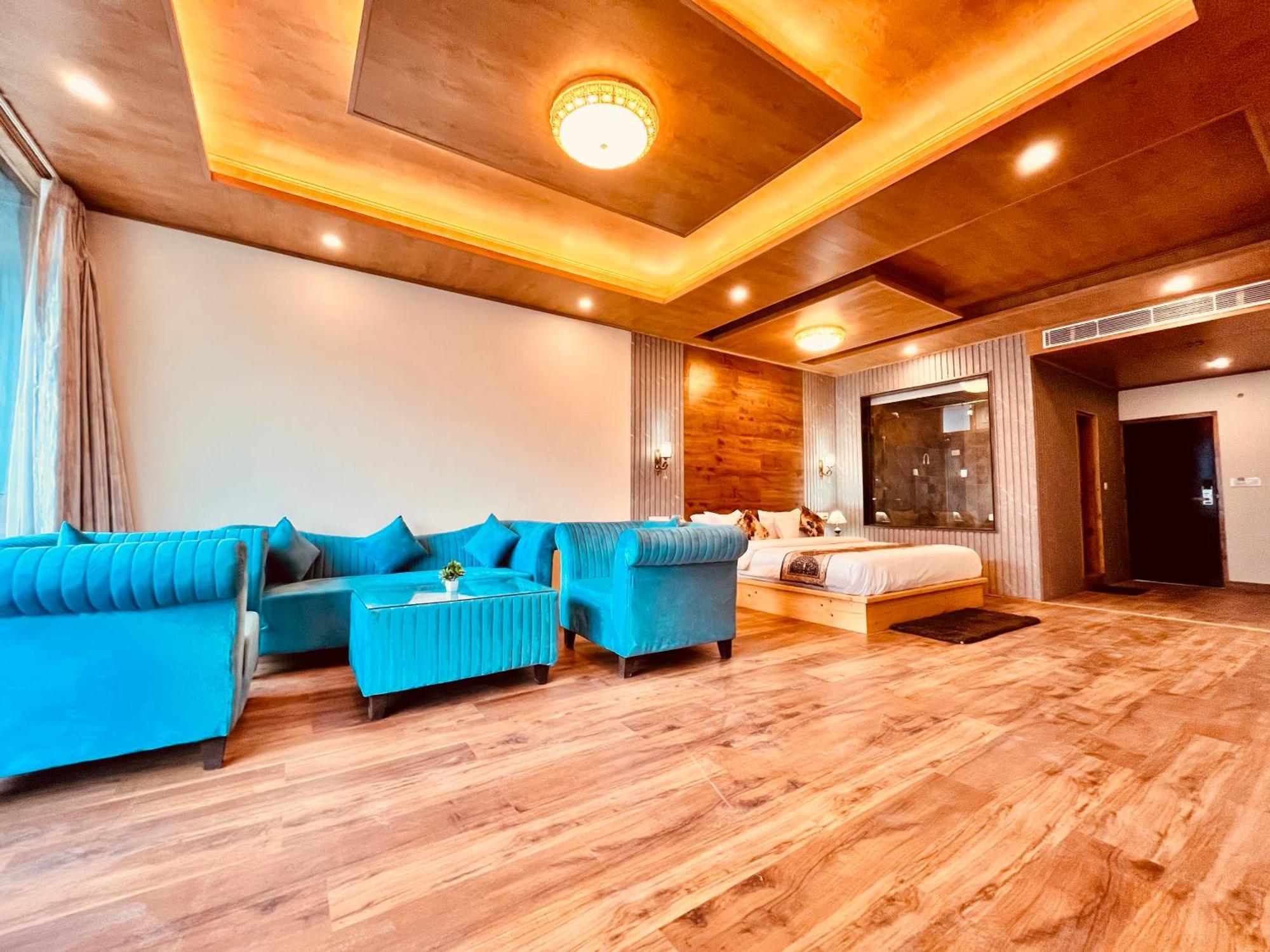 Naina Deventure Resort, Manali - Premium Rooms With Centrally Heated & Scenic View Dış mekan fotoğraf